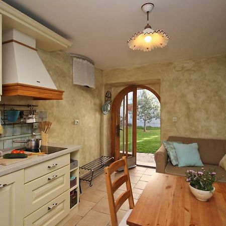 Apartment Olive Garden Punat Exterior photo